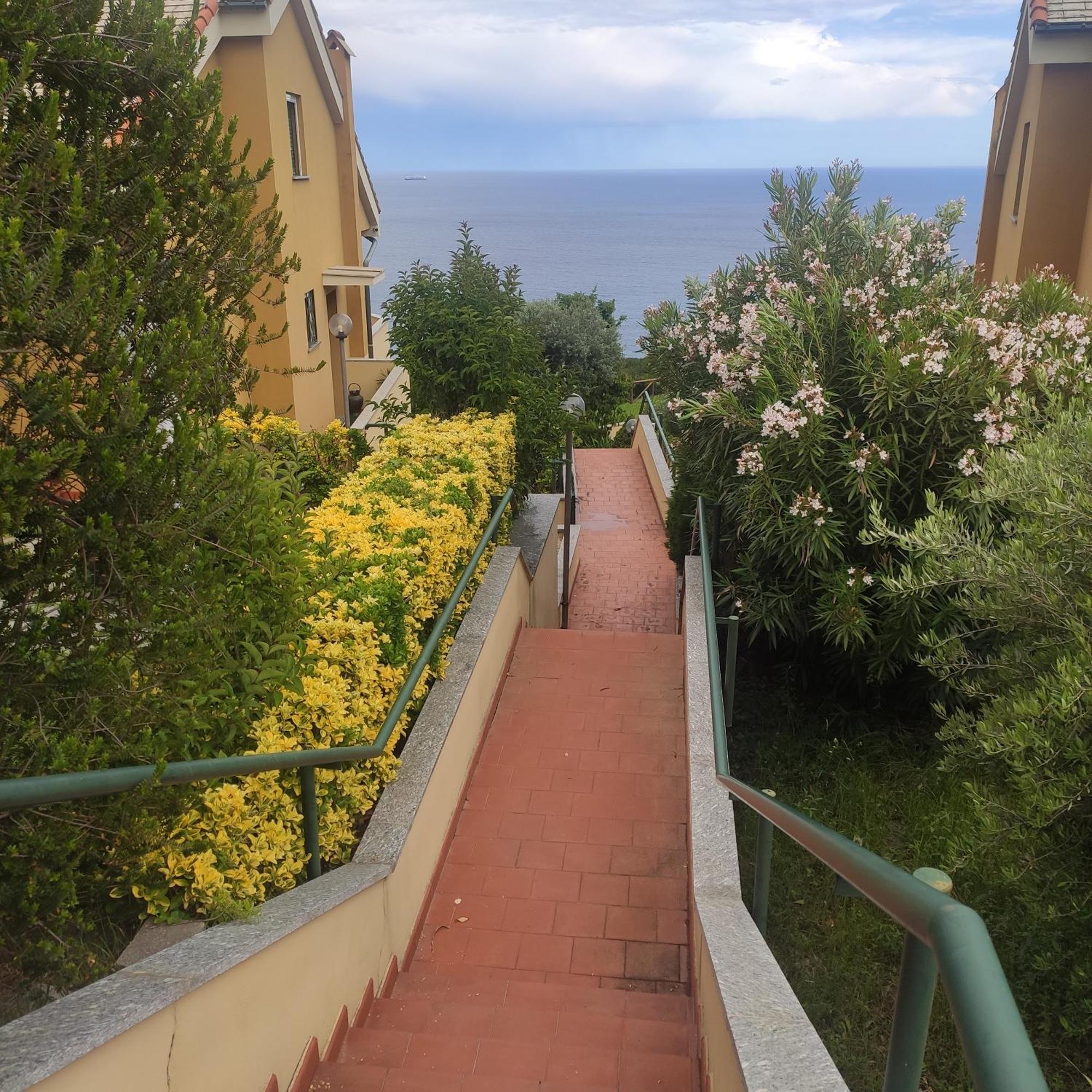 Il Giardino Sull'Isola - Appartamento - Bergeggi Dış mekan fotoğraf